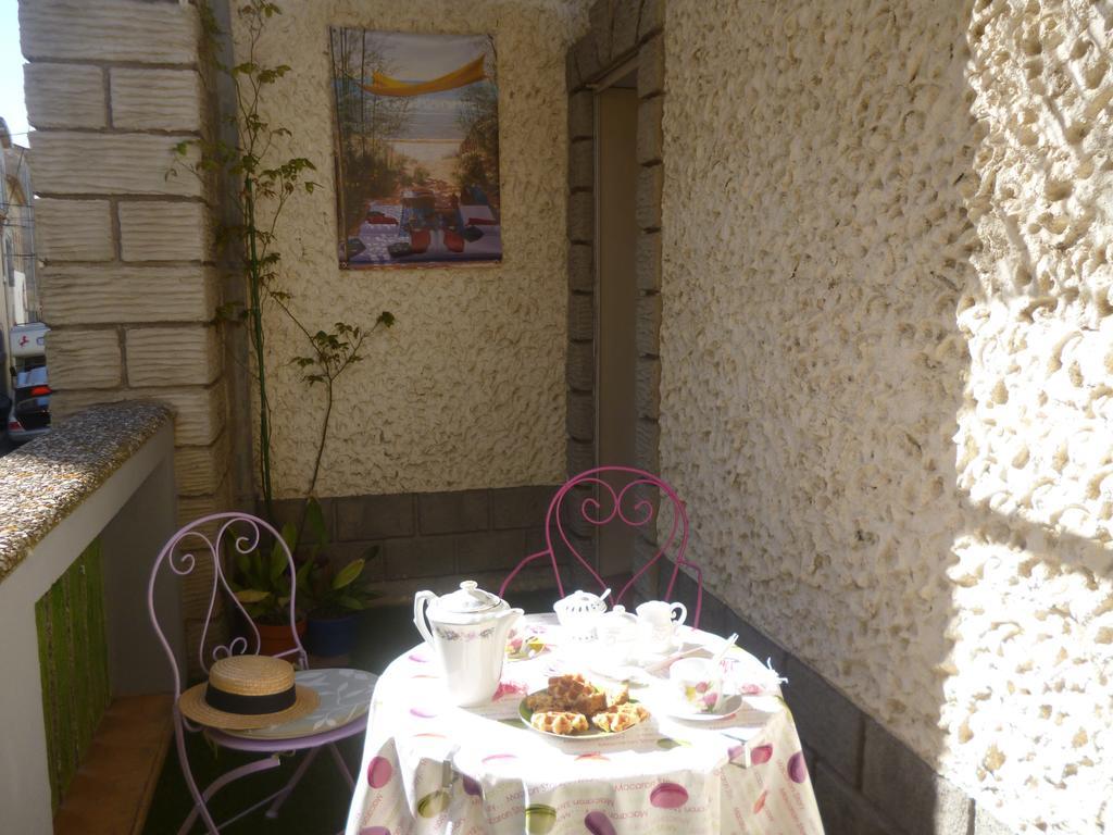Chambres D'Hotes La Rose Des Vents Ginestas Dış mekan fotoğraf