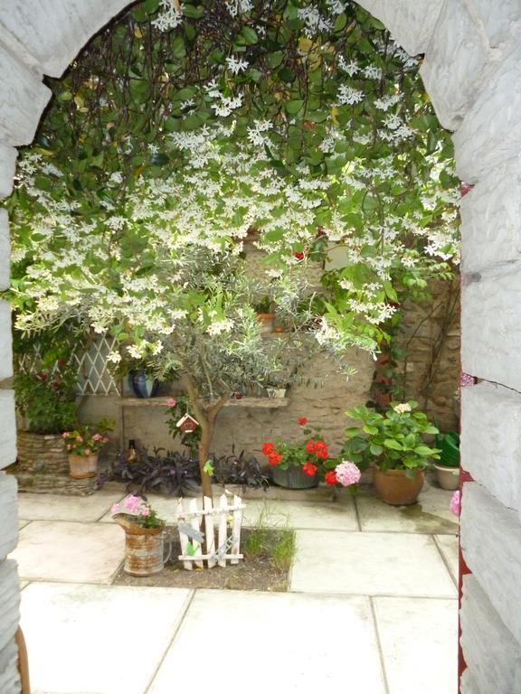 Chambres D'Hotes La Rose Des Vents Ginestas Dış mekan fotoğraf